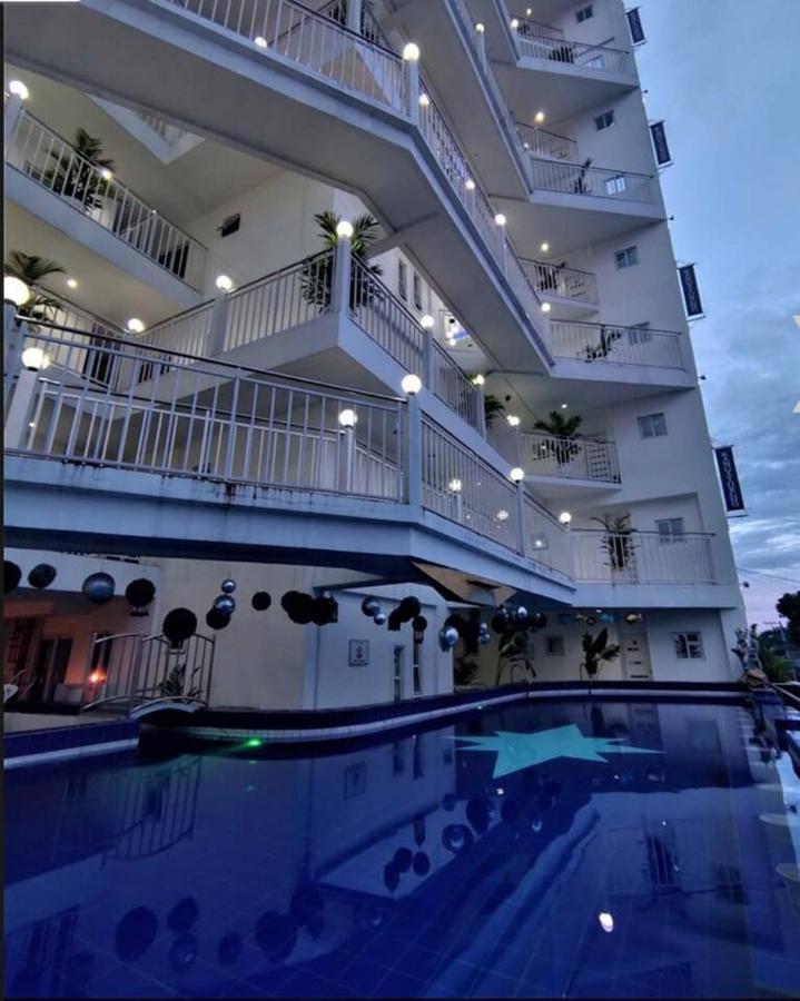 2Br Condo At Kandi Tower 2 Angeles Exterior foto